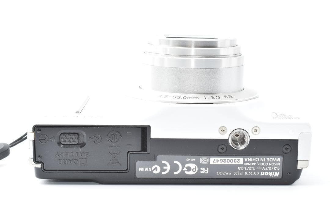 ニコン Nikon COOLPIX S8200 ホワイト